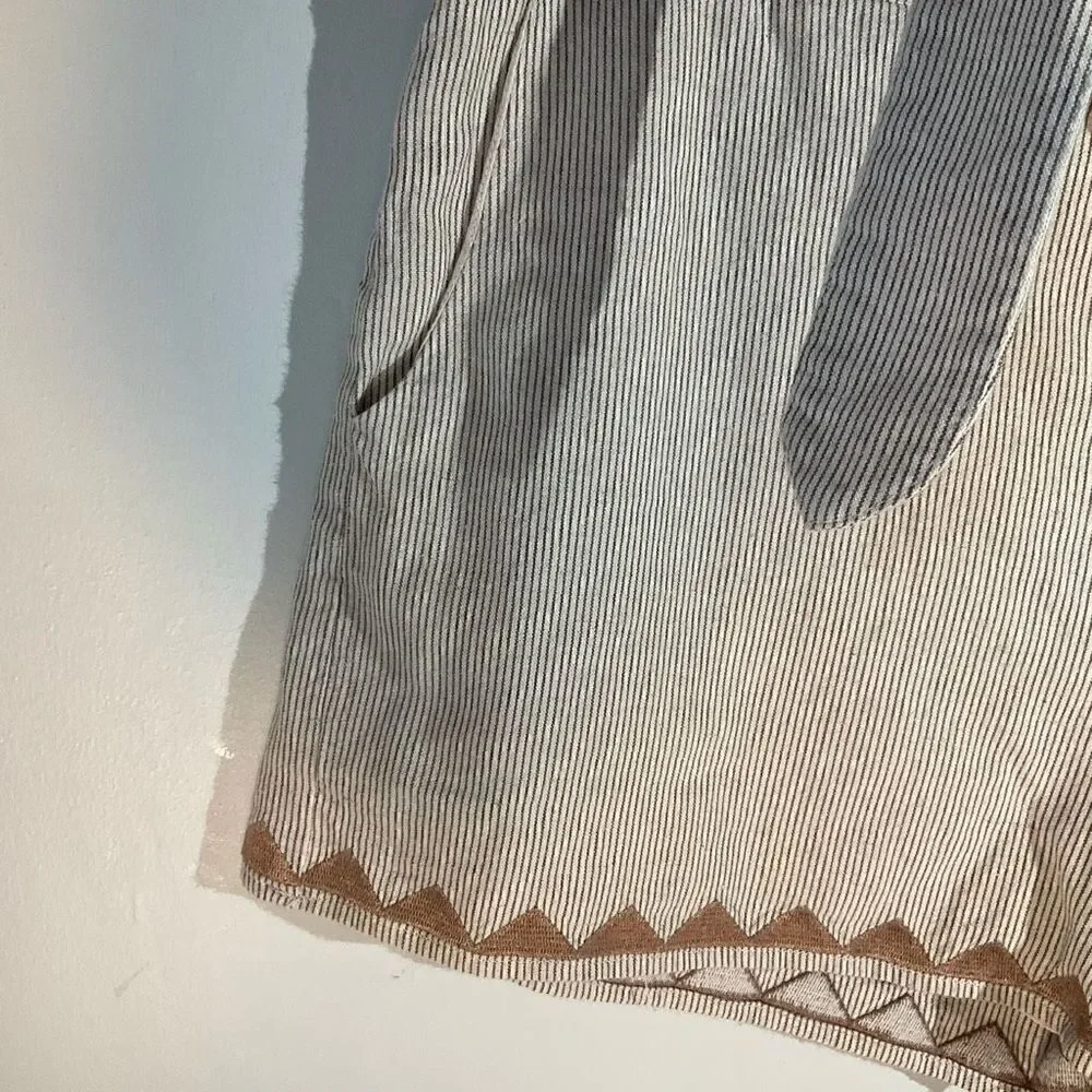 Moon River Pleat Blanket Stitch Short Paper Bag Shorts. Brown Pinstripes, Medium